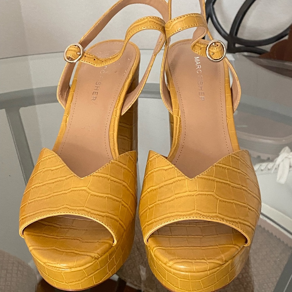 Mustard Yellow Platform Heel